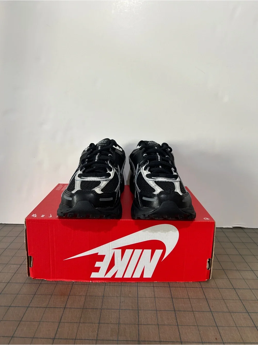 Nike Air Zoom Vomero 5 ‘Black Metallic Silver’